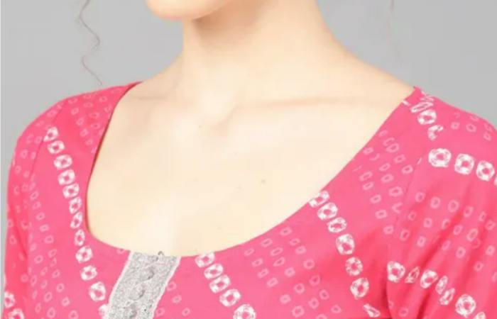 Scoop Neckline