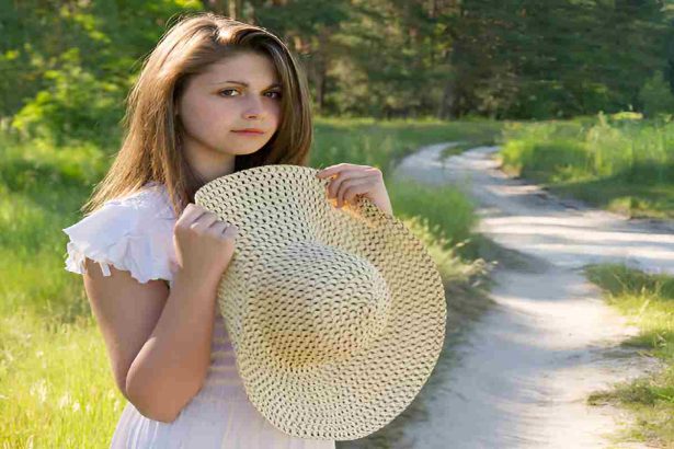 Fine, fragile hair without volume