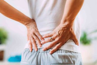 Common Misconceptions About Spinal Health and Back Cracking
